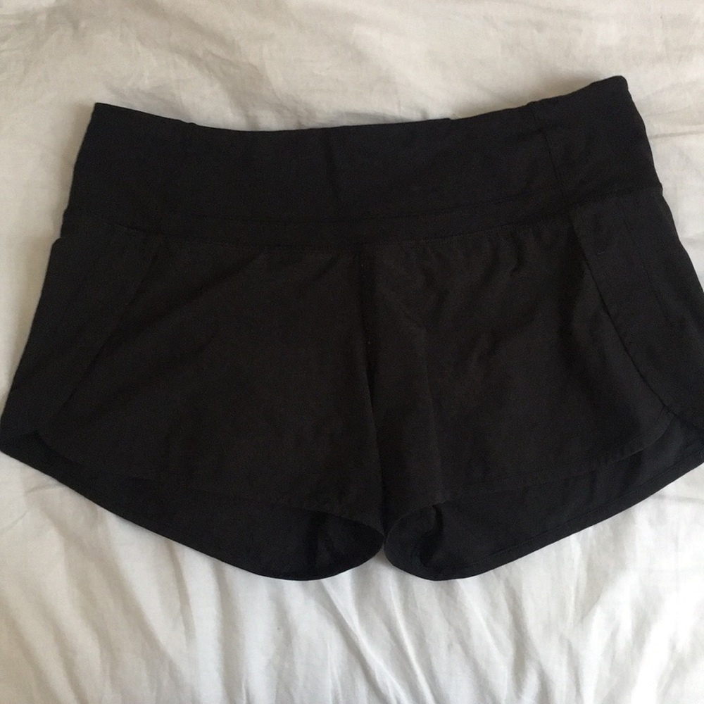 Lululemon Run Times Shorts Size 8